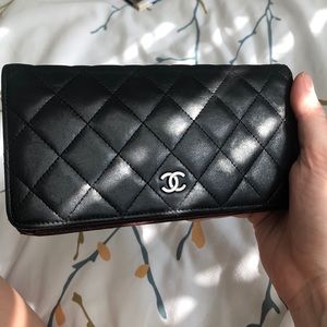 Authentic CHANEL wallet